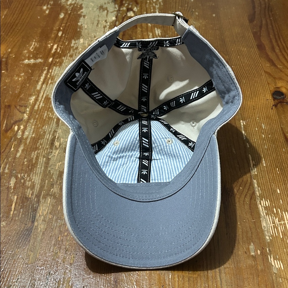 Relaxed Strap-Back Hat - Picture 4 of 4